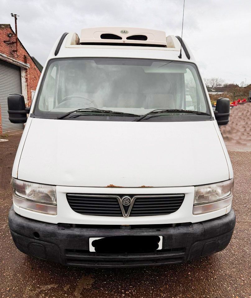 2004 Vauxhall Movano